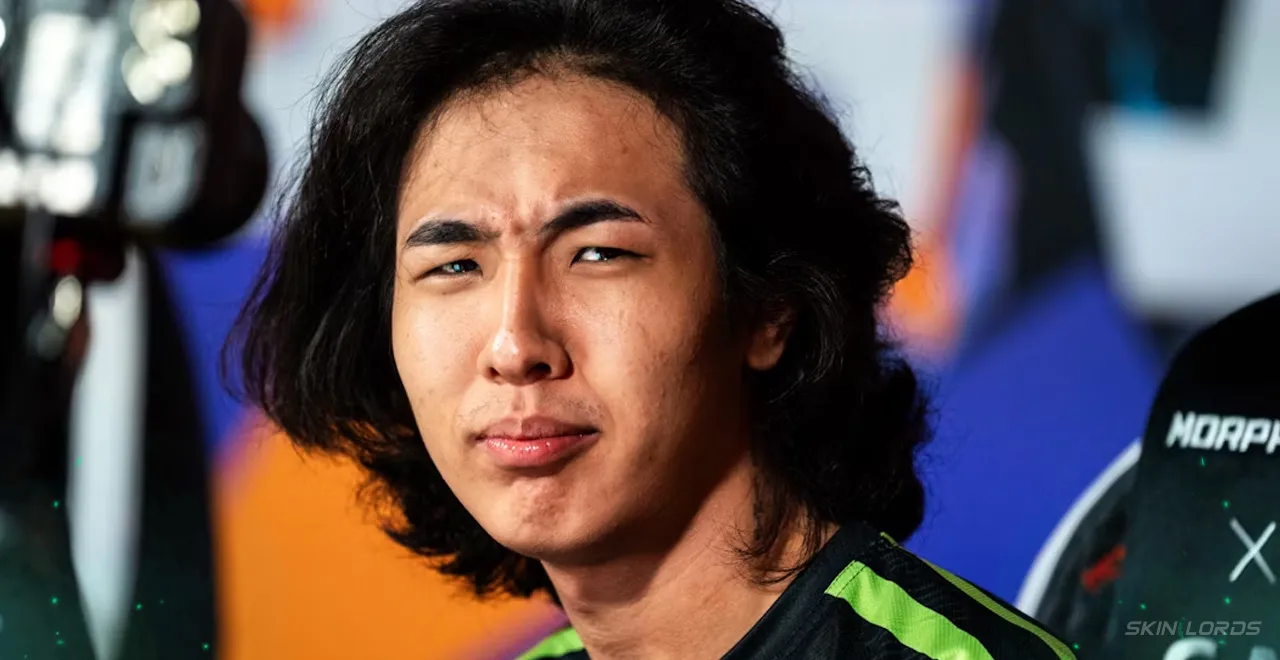 Azbayar "Senzu" Munkhbold - 19 Years Old