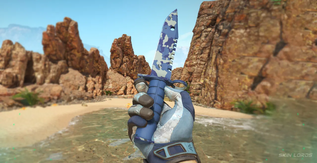 Sport Gloves Frosty + M9 Bayonet Bright Water